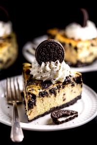 1 slice Oreo Cheesecake (7")