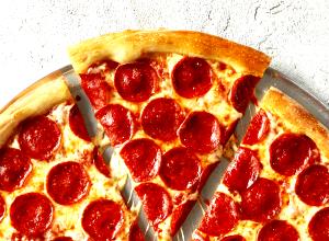 1 Slice Pepperoni Pizza, Thick Crust