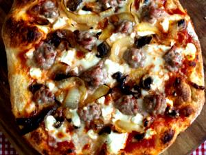 1 Slice Pepperoni, Sausage & Mushrooms Pizza