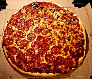 1 Slice Pepperoni, Sausage & Mushrooms Traditional Thin Crust Pizza