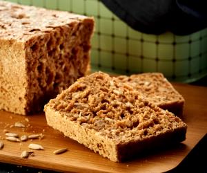1 Slice Steamed Whole Grain Bread TM6®