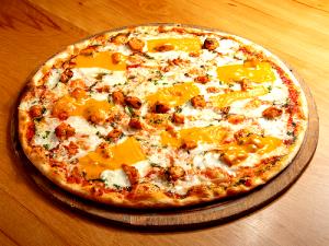 1 slice Super Combo Pizza (Medium)