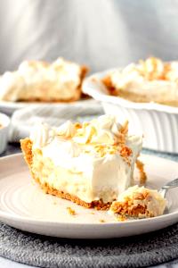 1 Slices Coconut Cream Pie