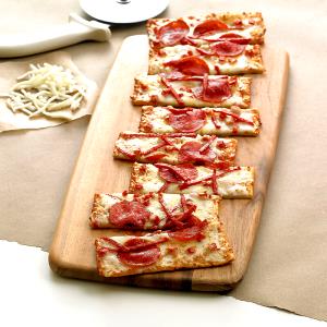 1 slicw Pepperoni Extreme Flatbread Pizza