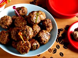 1 Small Beef Meatballs
