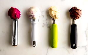 1 Small Dip/scoop Ice Cream (Flavors Other Than Chocolate)