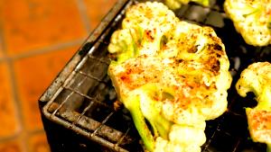 1 Small Head (4" Dia) Cooked Cauliflower (from Fresh, Fat Not Added in Cooking)