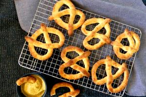 1 Small Keto Pretzel