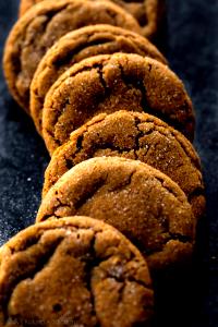 1 Small Molasses Cookie