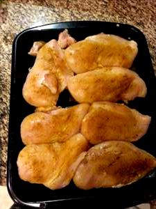 1 Small Piece (yield After Cooking, Bone And Skin Removed) Stewed Chicken (Skin Not Eaten)