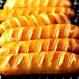 1 Small Toasted French or Vienna Roll