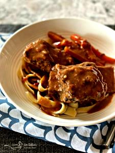 1 Small (yield After Cooking, Bone Removed) Braised Beef Steak