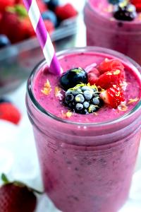1 smoothie (24 oz) Berry Berry Smoothie (24 oz)