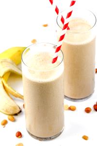 1 smoothie (24 oz) Peanut Paradise with Turbinado Smoothie