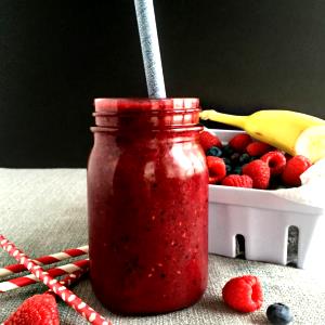 1 smoothie (24 oz) Very Berry Green Tea Smoothie