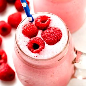 1 smoothie Raspberry Smoothie (Large)