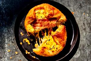 1 Souffle Spinach & Bacon Baked Egg Souffle