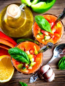 1 soup (340 g) Gazpacho Soup (Vegan, Low Fat, Gluten Free) (Medium)