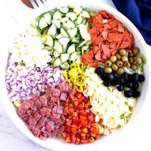 1 spoon (75 g) Italian Chopped Salad