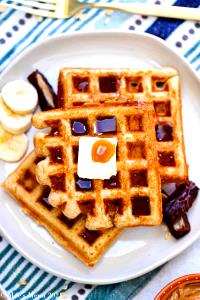 1 Square (4" Square) (include Frozen) Nut and Honey Waffle