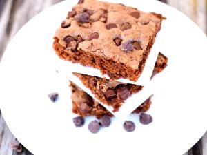 1 square (54 g) Double Chocolate Chip Brownie
