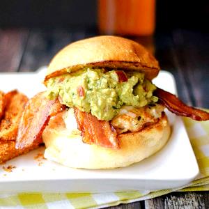 1 sub California Chicken Club (Regular)