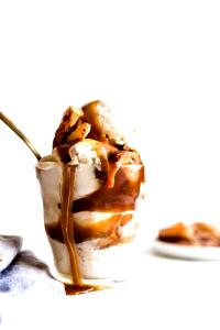 1 sundae (15.98 oz) Caramel Apple Pecan Sundae (3 Scoop)