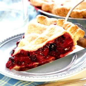 1 Surface Inch Blackberry Pie (Two Crust)
