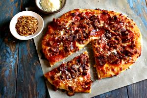 1 Surface Inch Pizza with Meat and Fruit