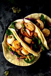 1 taco (3 oz) Spicy Shrimp Asian Street Taco