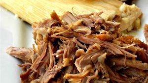 1 tamale (85 g) Pork & Red Sauce Tamales