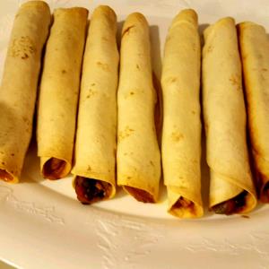 1 taquito (113 g) Spicy Chicken Taquito