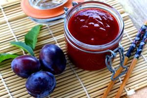 1 tbsp (15 g) Light Sweet Plum Sauce