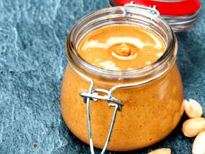 1 tbsp (16 g) Fresh Ground Peanut Butter
