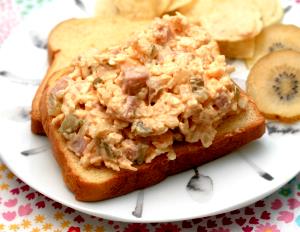 1 Tbsp Ham and Cheese Spread