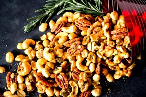 1 Tbsp Mixed Nuts, Oil Roasted, No Added Salt