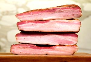 1 Thick Slice (yield After Cooking, Fat Removed) Smoked or Cured Bacon (Lean Only Eaten)