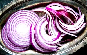 1 Thin Slice Red Onions