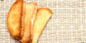 1 Toast Rye Melba Toast (Includes Pumpernickel)