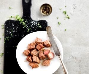 1 Total Recipe Browning Beef Cubes (Medium)