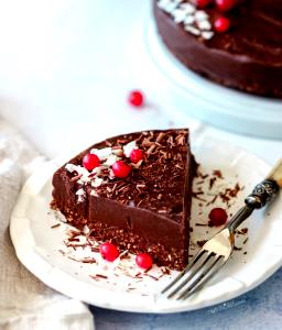 1 Total Recipe Raw Chocolate Cake