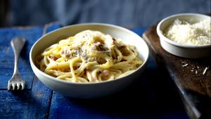 1 tray (190 g) Chicken Carbonara
