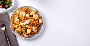 1 tray (201 g) Cauliflower Fried Rice with Chicken & Vegetables
