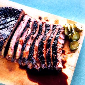 1 tray (227 g) Bourbon Glazed Brisket