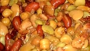 1 tray (283 g) Five Bean Casserole