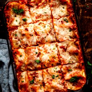 1 tray (283 g) Vegetable Lasagna