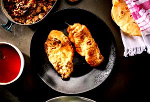 1 tray (284 g) Chile Relleno