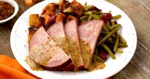 1 tray (311 g) Sliced Ham with Mustard Maple Sauce
