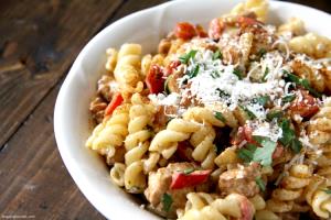 1 tray (340 g) Blackened Chicken Alfredo with Vegetables