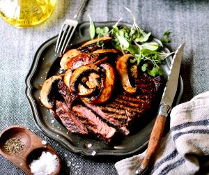 1 tray (360 g) Truffled Mushroom Steak